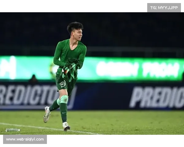 云南玉昆宣布罗竞、迪力穆拉提等七名球员不再续约 云南玉昆宣布罗竞、迪力穆拉提等七名球员不再续约